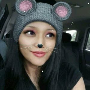 Meet your Posher, Rose